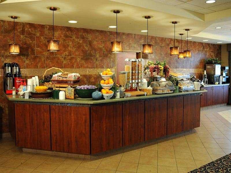 Hotel La Quinta By Wyndham Springfield Airport Plaza Facilidades foto
