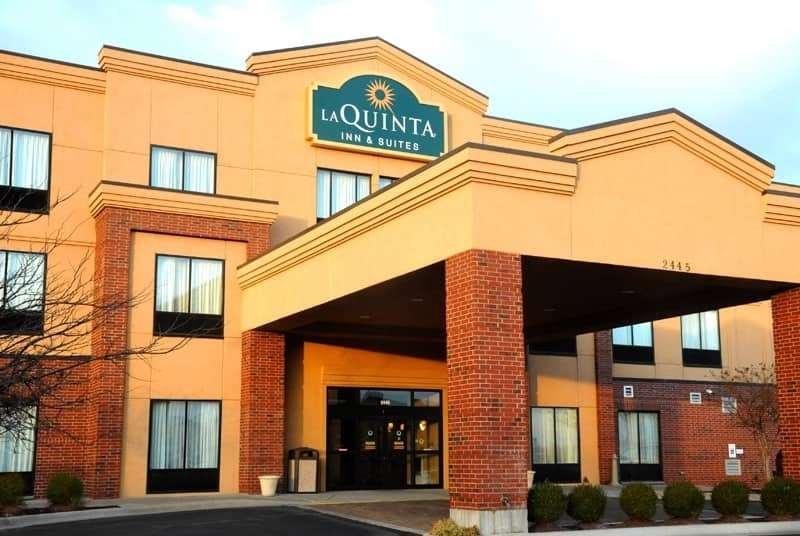 Hotel La Quinta By Wyndham Springfield Airport Plaza Exterior foto