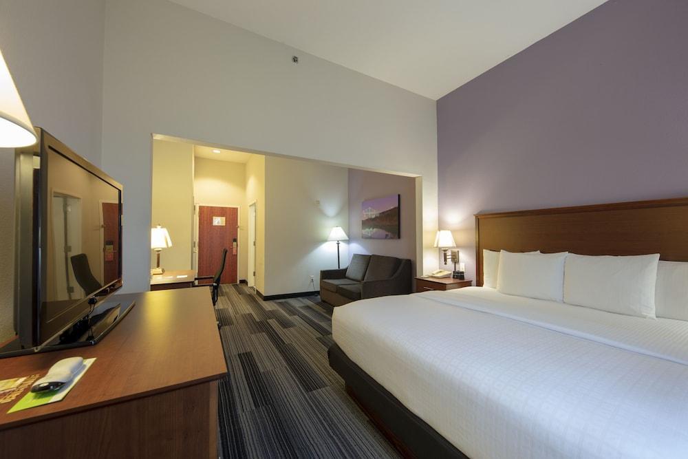 Hotel La Quinta By Wyndham Springfield Airport Plaza Exterior foto
