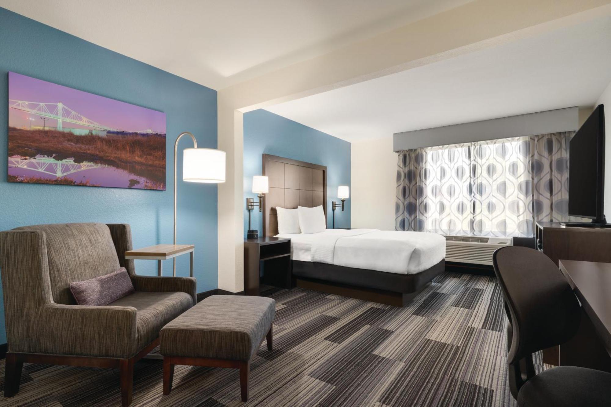 Hotel La Quinta By Wyndham Springfield Airport Plaza Exterior foto